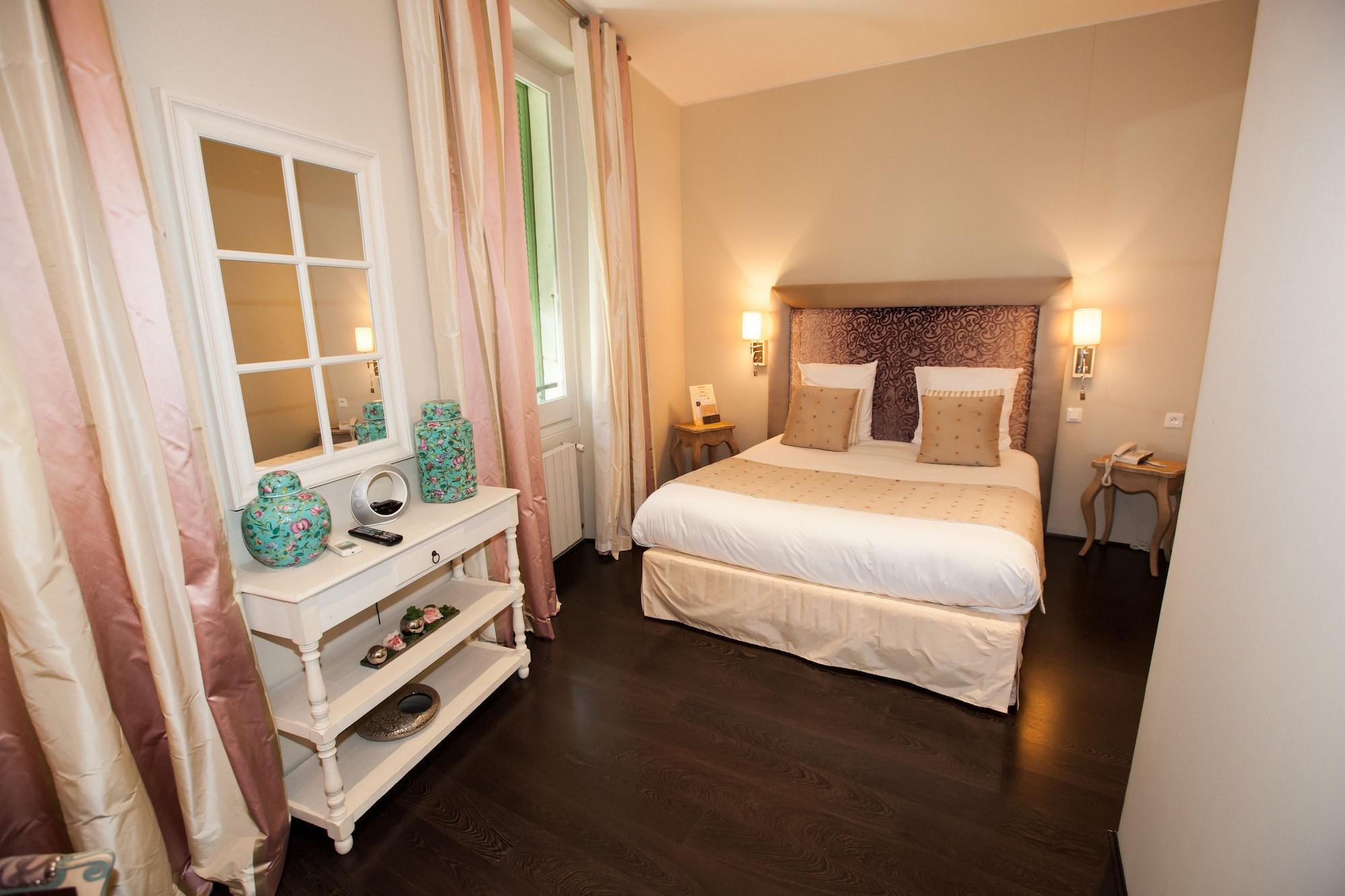 Paris Rome Hotel Menton Luaran gambar